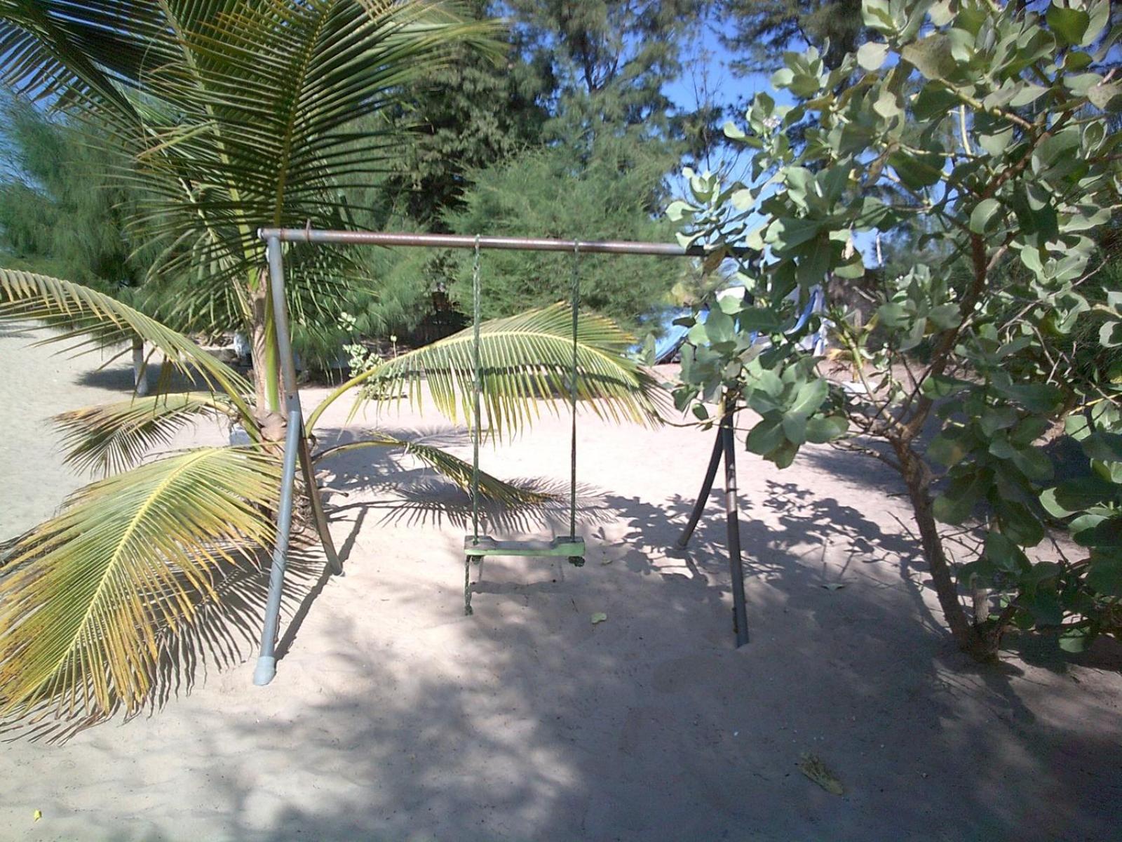 Mangrove Beach Sanyang Exteriér fotografie